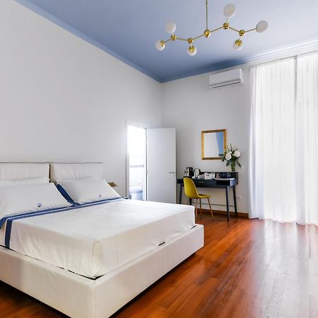 Tarsia 42 Suites Napoli エクステリア 写真