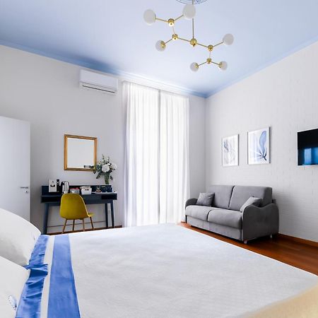 Tarsia 42 Suites Napoli エクステリア 写真